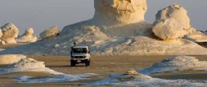 Bahariya Oasis – Black Desert – Crystal Mountain – White Desert Camping