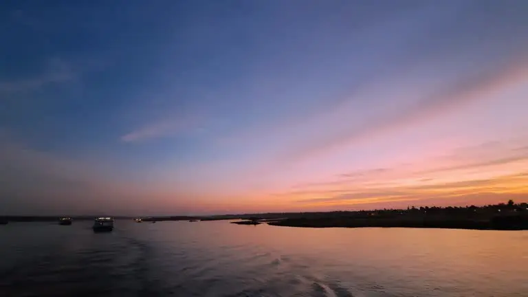 Ultimate Luxor & Aswan Nile Cruise Guide 2025 with Momo Tours