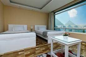 Mejores hoteles de 5 estrellas en Giza con vistas directas a las Grandes Pirámides