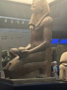 Como Visitar as Pirâmides de Giza e o Grande Museu Egípcio com o Menor Preço